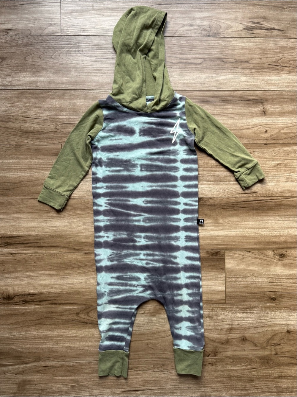 Rags long sleeve hooded romper Green and Blue tie-dye size 3/4 T